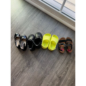 Girls Unbranded Sandals & Flip Flops Size 6 Black Yellow